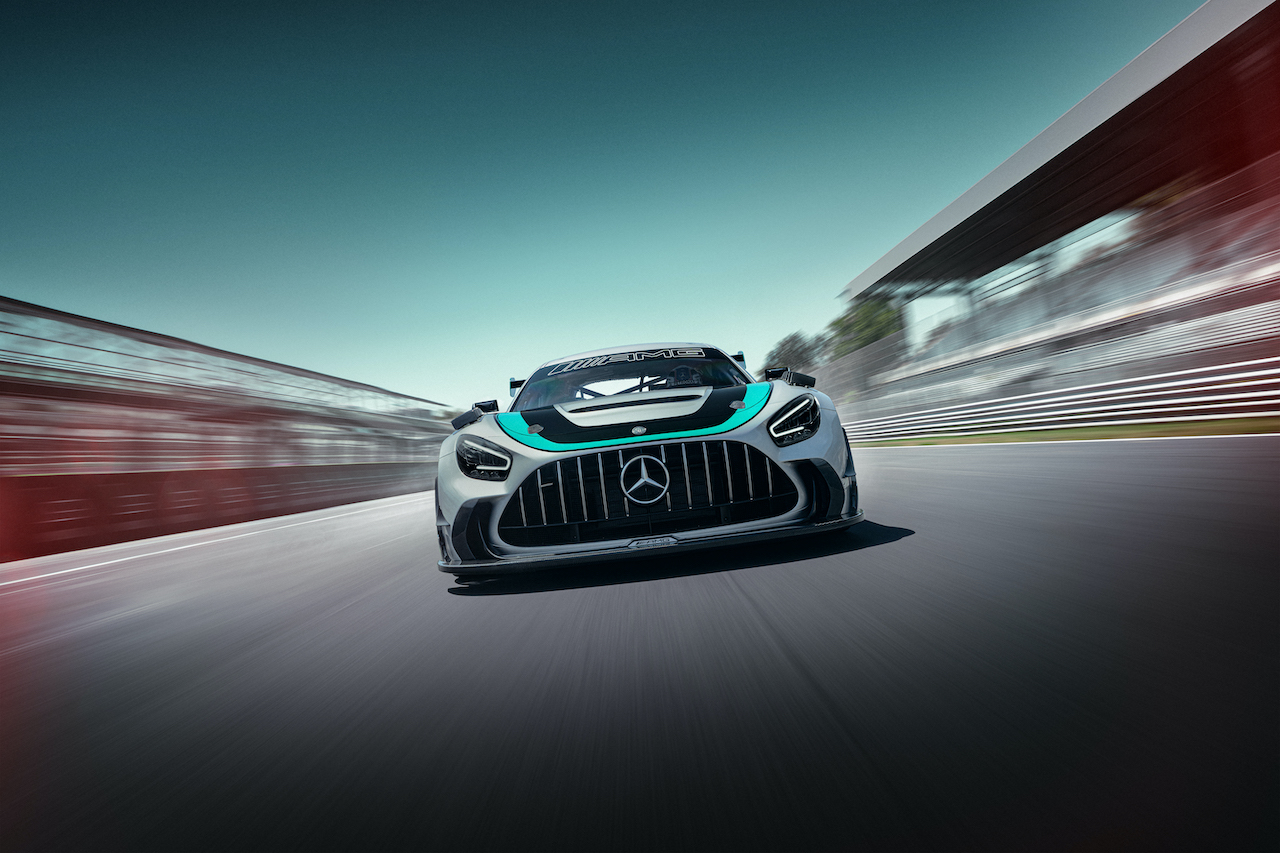 pi_mercedes_amg_20250904_gt2editionw16_09
